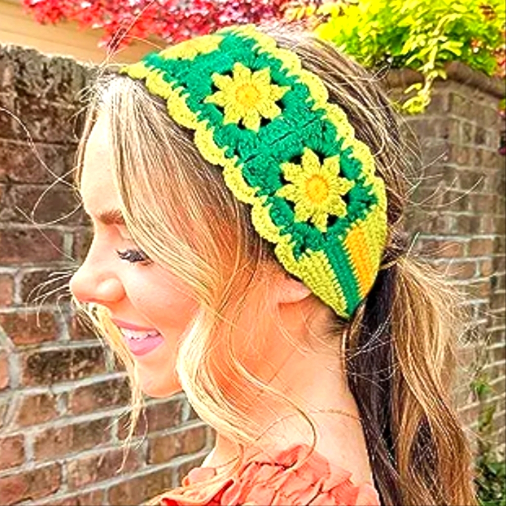 COPY - Woman's Crochet Bandana